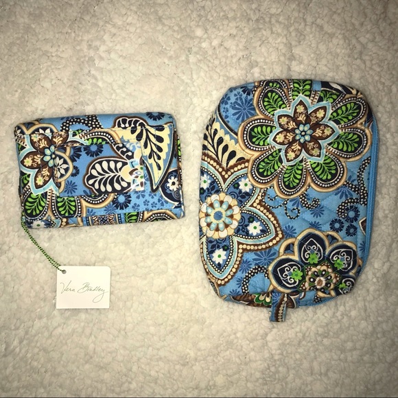 Vera Bradley Handbags - Vera Bradley Keychain Wallet/Cosmetic Bag